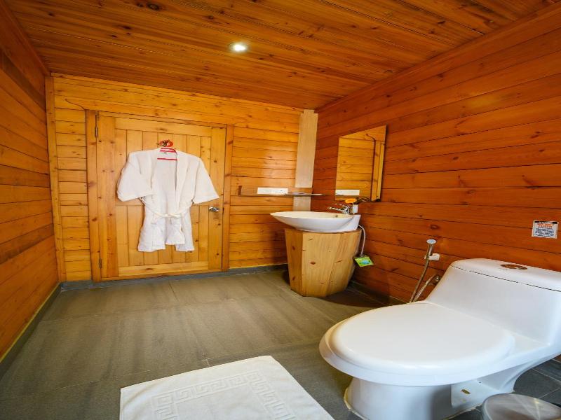 Sinclairs Retreat Kalmpong image
