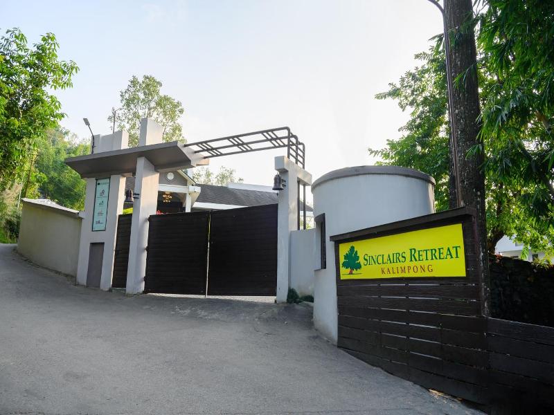Sinclairs Retreat Kalmpong image