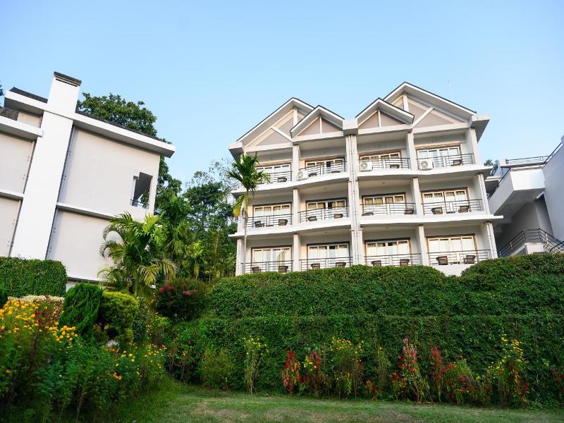 Sinclairs Retreat Kalmpong image