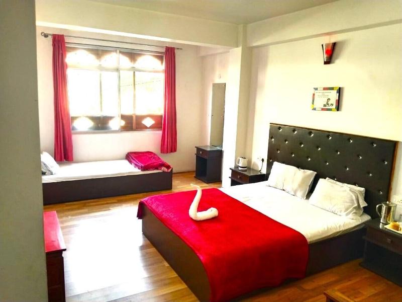 Zero To One Stay Silk Route Residency