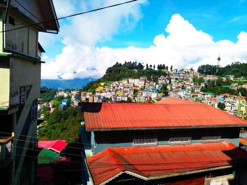 Zero To One Stay Silk Route Residency