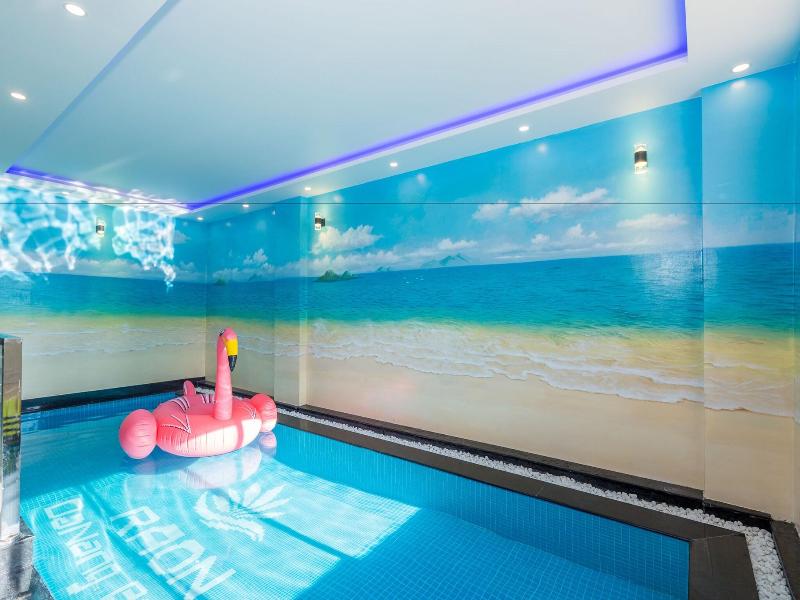 Raon Danang Beach Hotel image