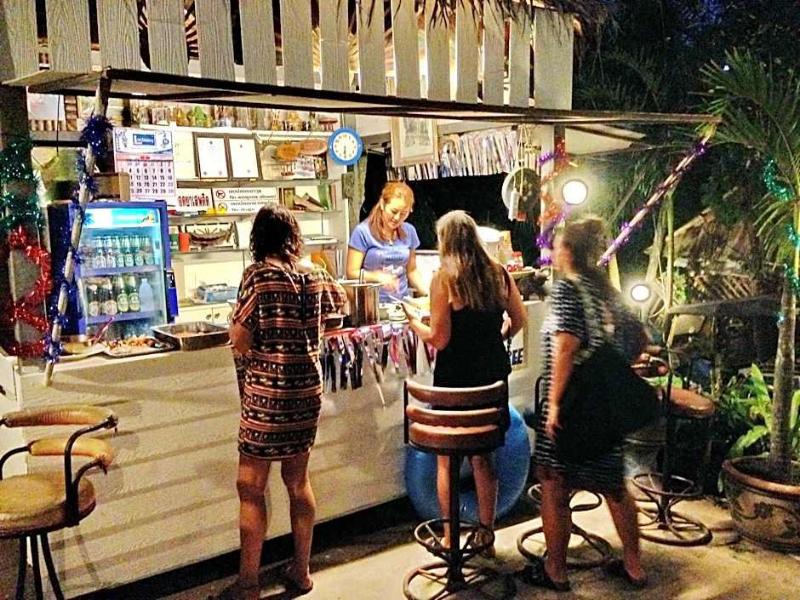 Tuk Tuk Guesthouse image