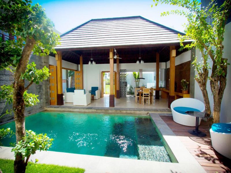 Apple Villas Apartments image