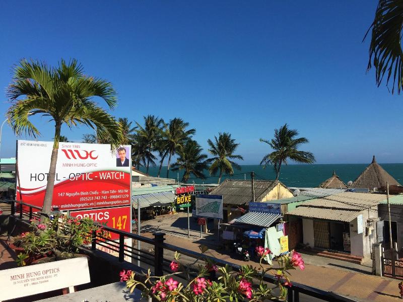 Minh Hung Hotel image
