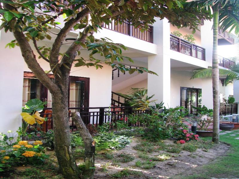 Vuon Tra Resort image
