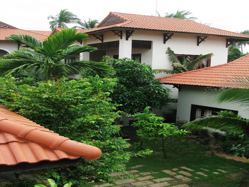 Vuon Tra Resort image