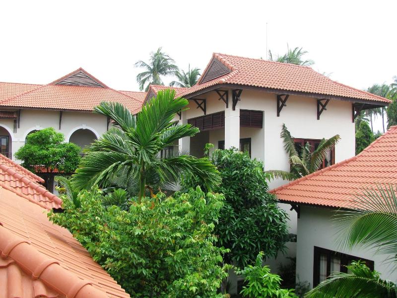 Vuon Tra Resort image