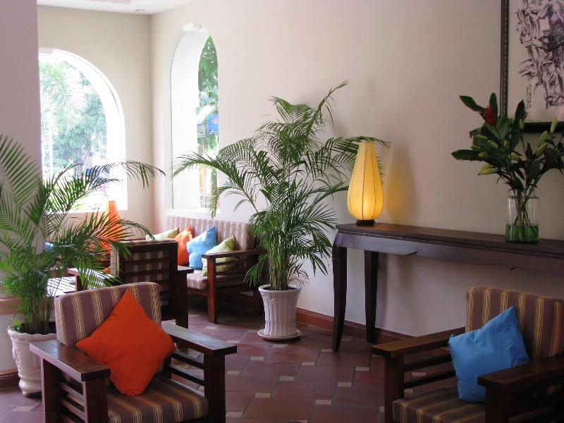 Vuon Tra Resort image