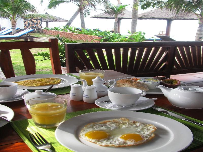 Vuon Tra Resort image