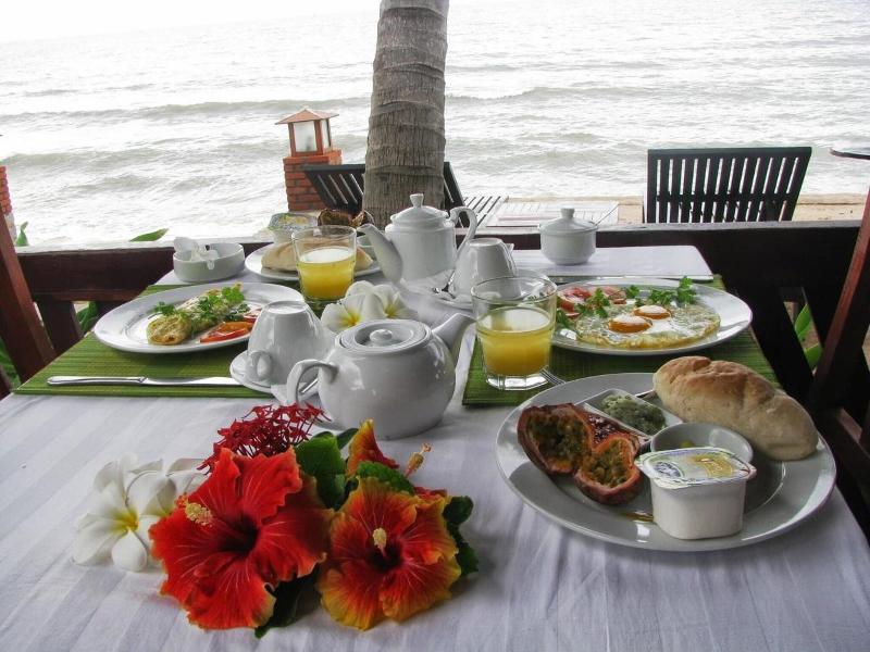 Vuon Tra Resort image