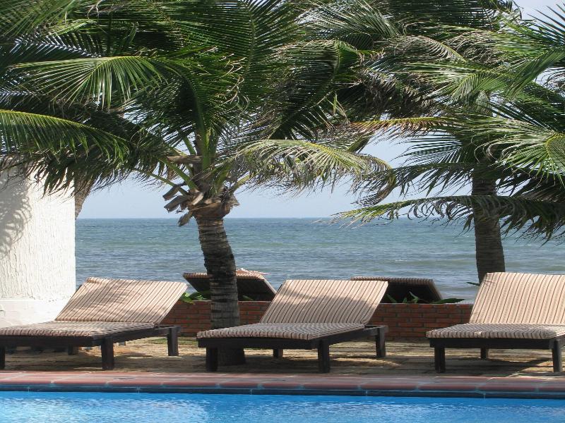 Vuon Tra Resort image