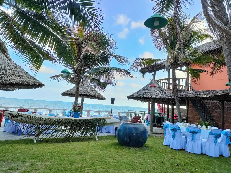 Full Moon Beach Resort image