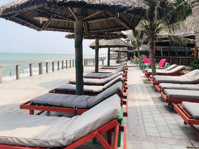 Full Moon Beach Resort image