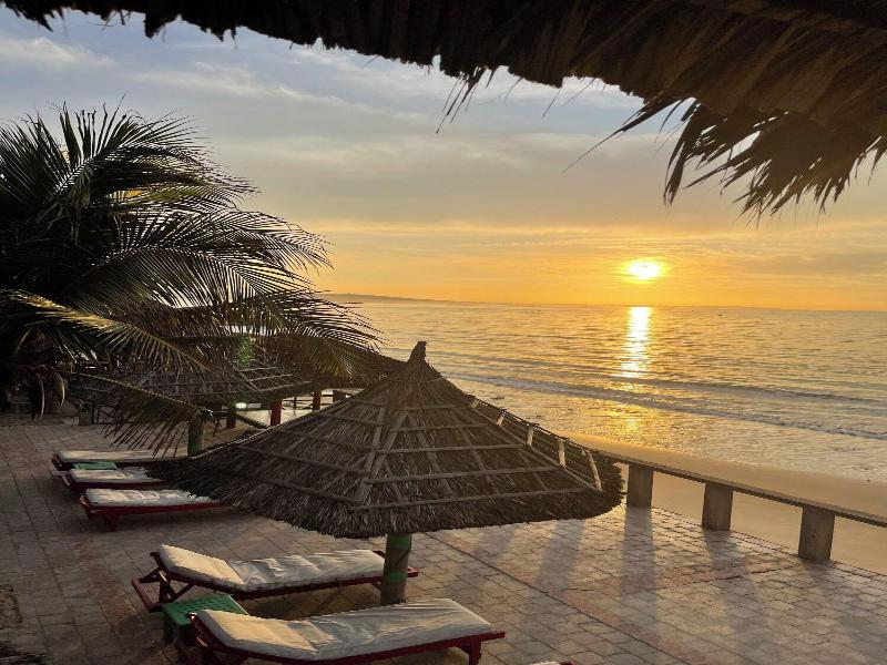 Full Moon Beach Resort image