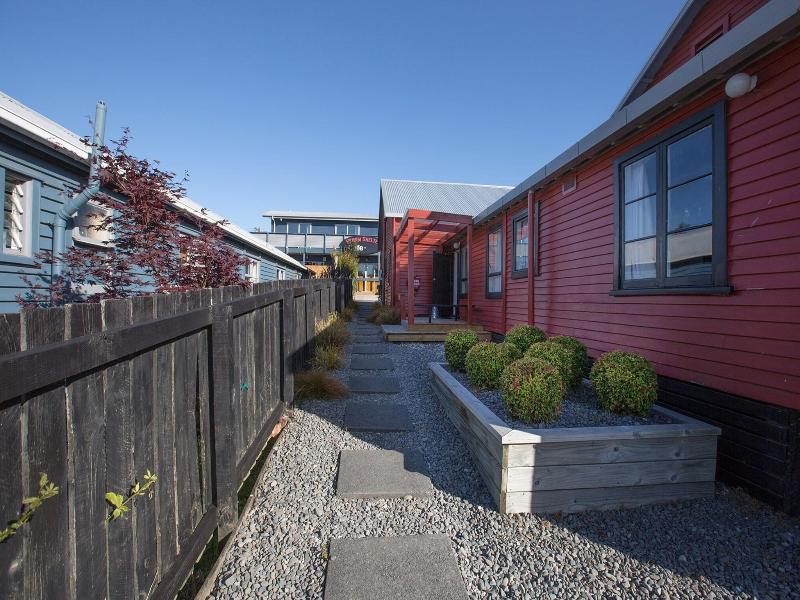 Lknz Lodge