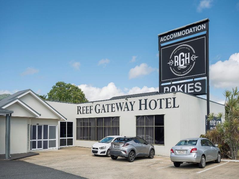 Cannonvale Reef Gateway Hotel image