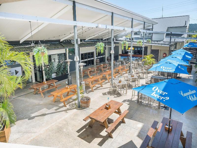 Cannonvale Reef Gateway Hotel image