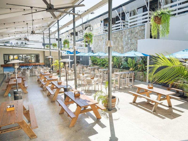 Cannonvale Reef Gateway Hotel image