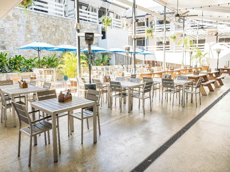 Cannonvale Reef Gateway Hotel image