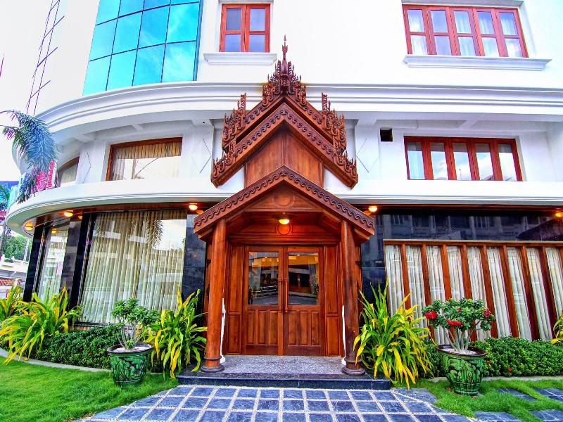 Shwe Ingyinn Hotel Mandalay image