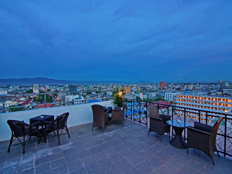 Shwe Ingyinn Hotel Mandalay image