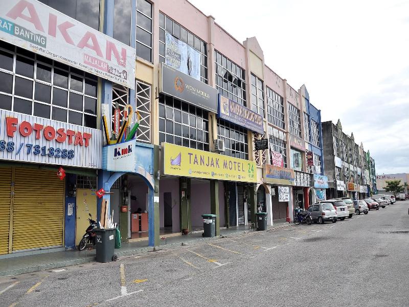 Tanjak Motel image