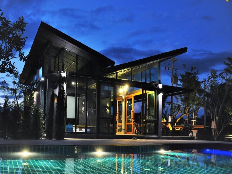 Family House Zen Boutique Resort image