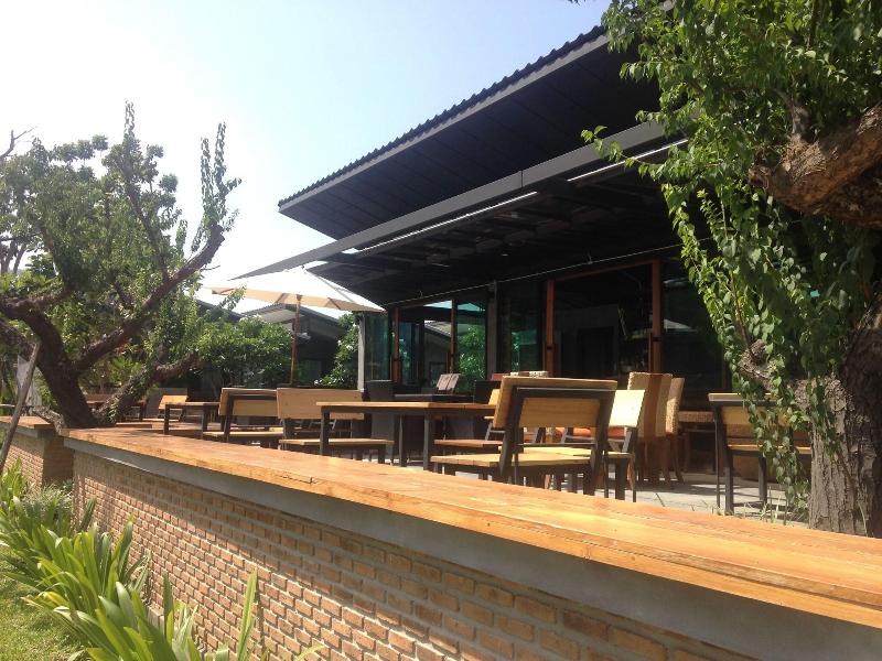 Family House Zen Boutique Resort image