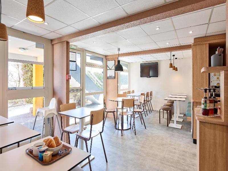 Premiere Classe Valenciennes Ouest Petite Foret Ho image