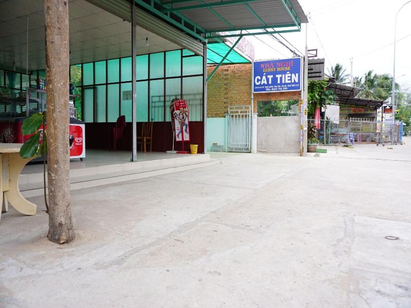 Cat Tien Guest House image