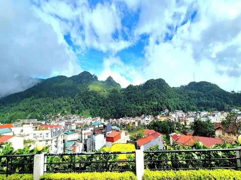 Sapa Village Hotel