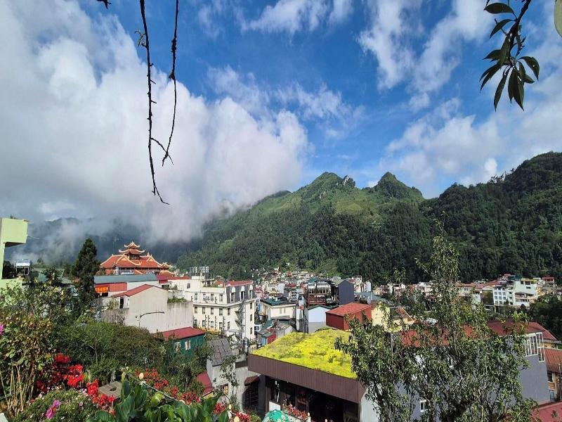 Sapa Village Hotel