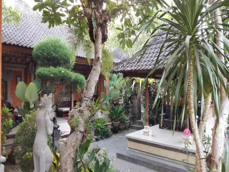 Desak Putu Putera Homestay image