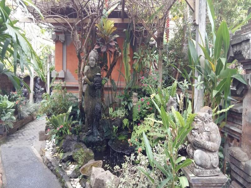 Desak Putu Putera Homestay image