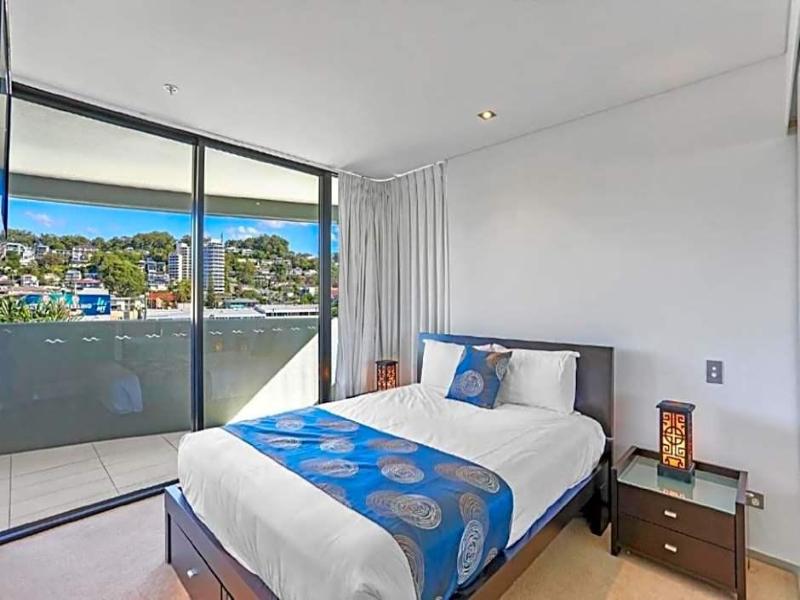 Ambience Hotel On Burleigh Beach image