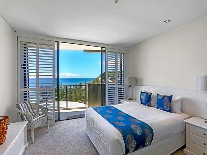 Ambience Hotel On Burleigh Beach image