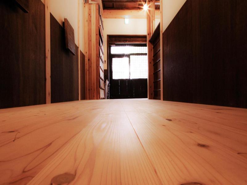 Poly Hostel 2 Namba image