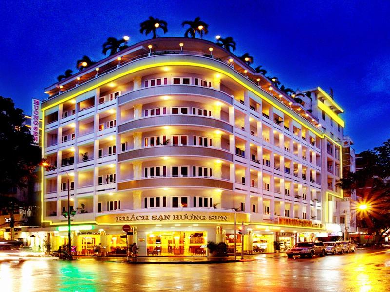 Huong Sen Hotel image
