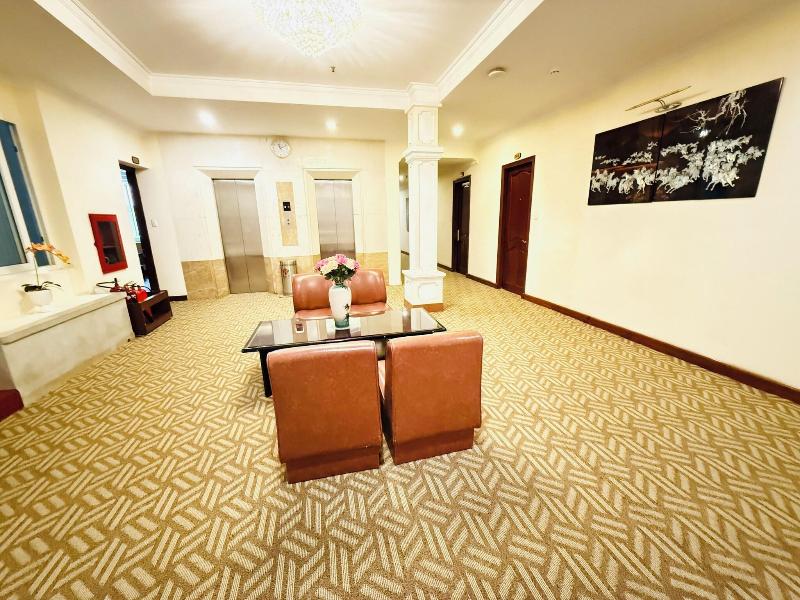 Huong Sen Hotel image
