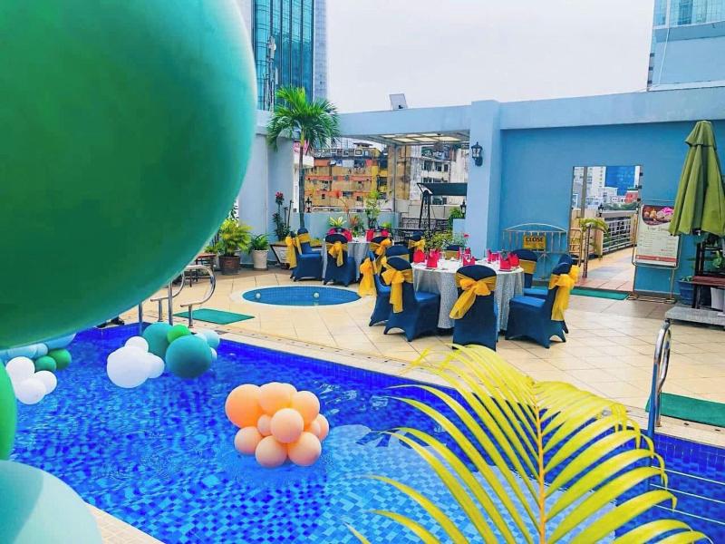 Huong Sen Hotel image