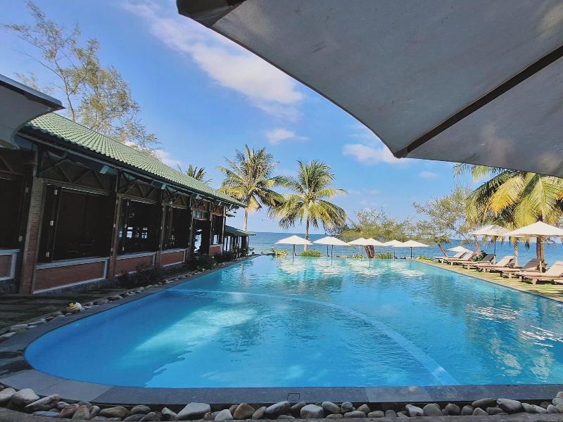 Ancarine Beach Resort