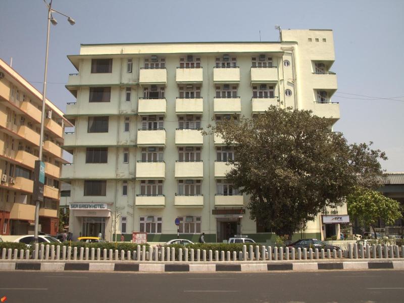 Sea Green South Hotel image