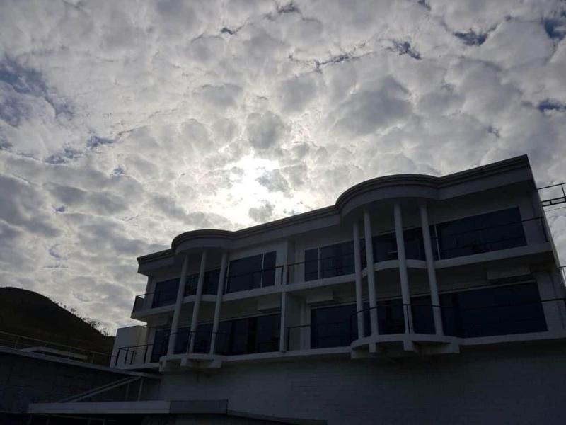 Lamana Hotel image