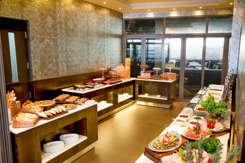 Lamana Hotel image