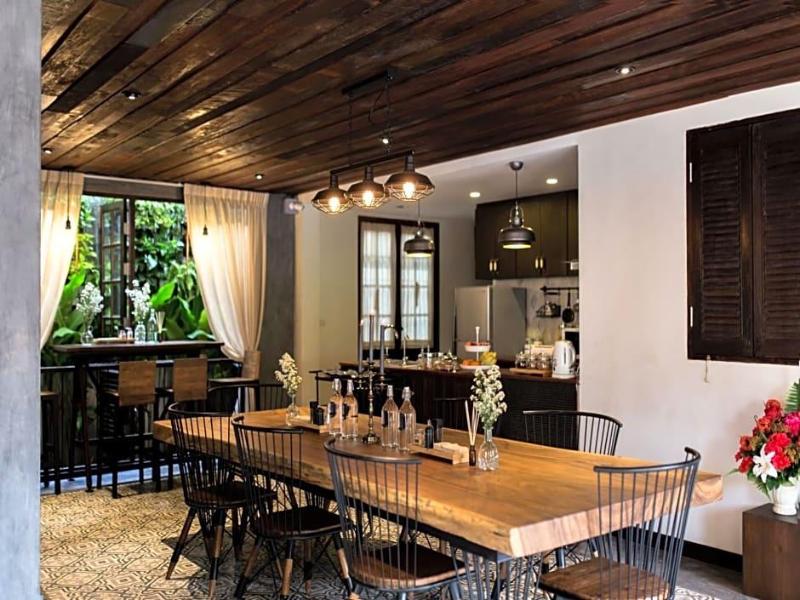 Once Upon A Time Boutique Home image