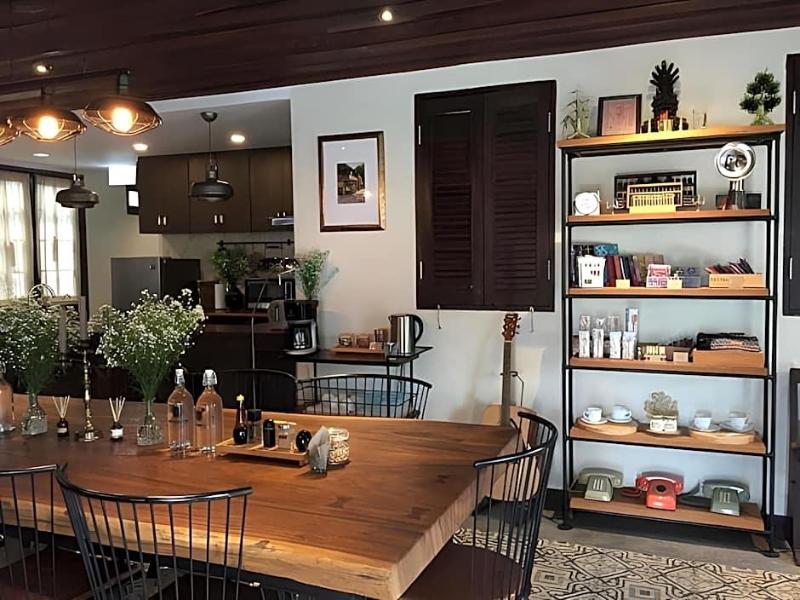 Once Upon A Time Boutique Home image