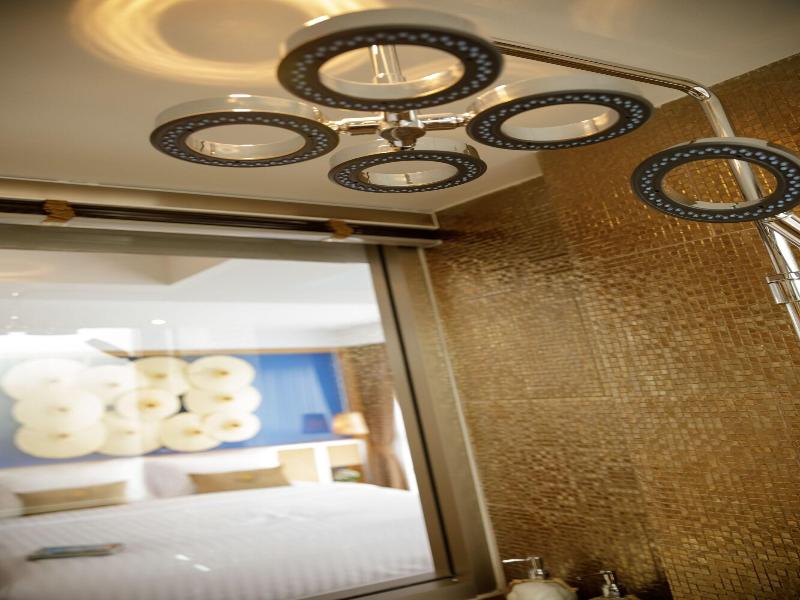 9 Suite Luxury Boutique Hotel