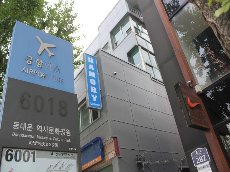 Hamory Guesthouse Dongdaemun image