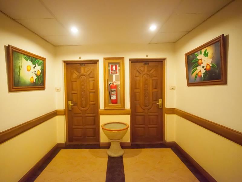 Seaview Sriracha Hotel image